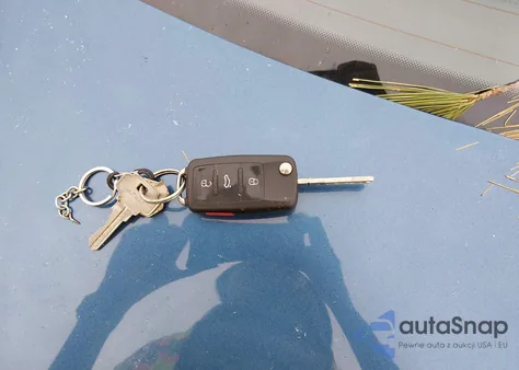 2016 Volkswagen Jetta 1.4T S z USA, uszkodzony, nr VIN 3VW167AJ5GM307798